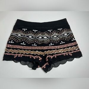 Forever 21 Black shorts with sequins Lined Size L